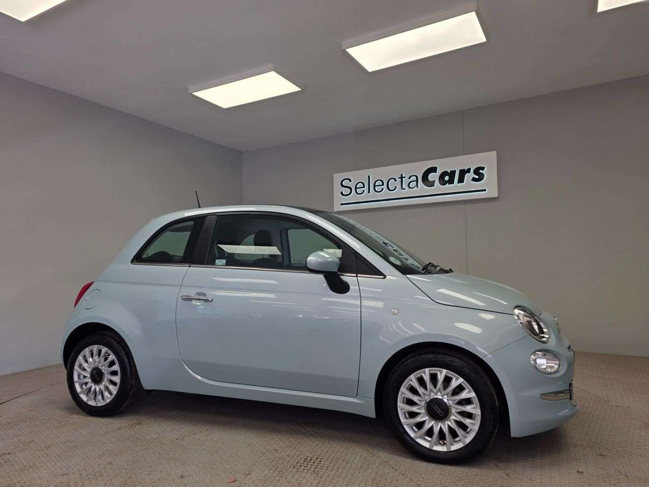 2023 FIAT 500 2023 FIAT 500