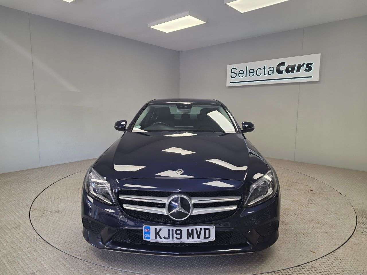 A 2019 MERCEDES-BENZ C CLASS 1.5 C200 MHEV EQ Boost Sport (Premium) Saloon 4dr Petrol G-Tronic+ Euro 6 ( A 2019 MERCEDES-BENZ C CLASS 1.5 C200 MHEV EQ Boost Sport (Premium) Saloon 4dr Petrol G-Tronic+ Euro 6 (