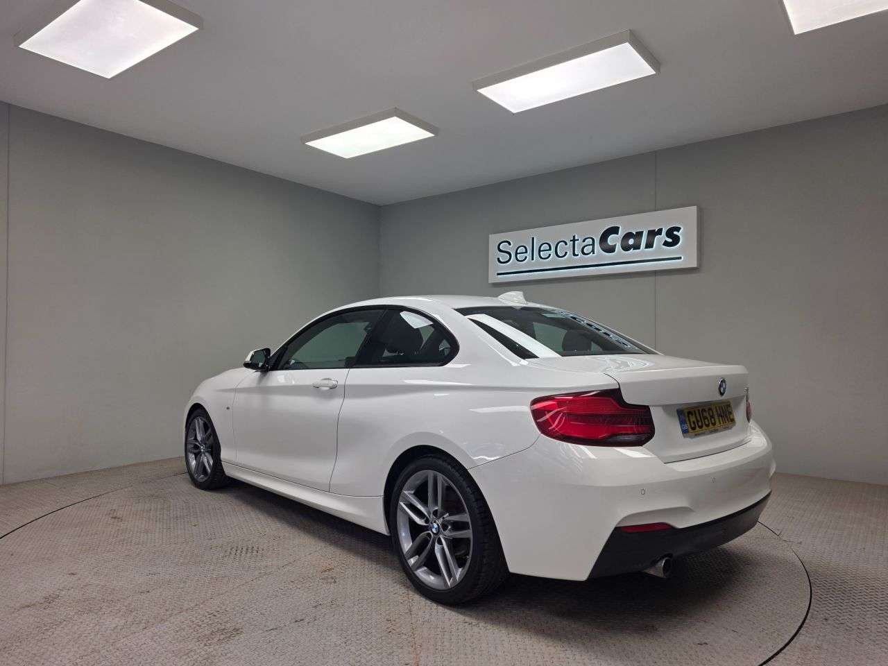 A 2018 BMW 2 SERIES 1.5 218i M Sport Coupe 2dr Petrol Auto Euro 6 (s/s) (136 ps) A 2018 BMW 2 SERIES 1.5 218i M Sport Coupe 2dr Petrol Auto Euro 6 (s/s) (136 ps)
