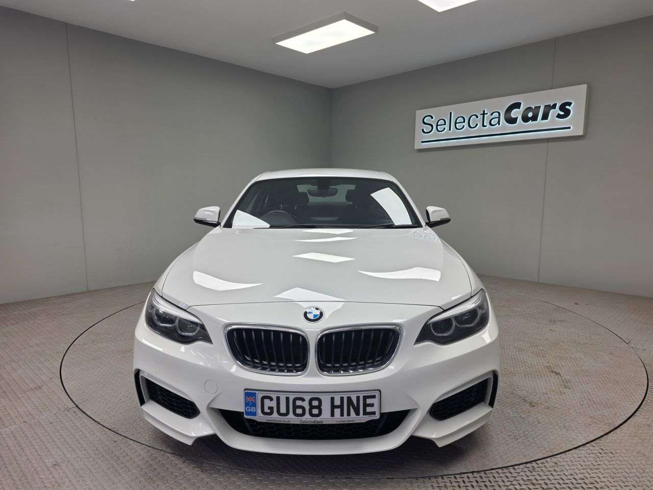 A 2018 BMW 2 SERIES 1.5 218i M Sport Coupe 2dr Petrol Auto Euro 6 (s/s) (136 ps) A 2018 BMW 2 SERIES 1.5 218i M Sport Coupe 2dr Petrol Auto Euro 6 (s/s) (136 ps)