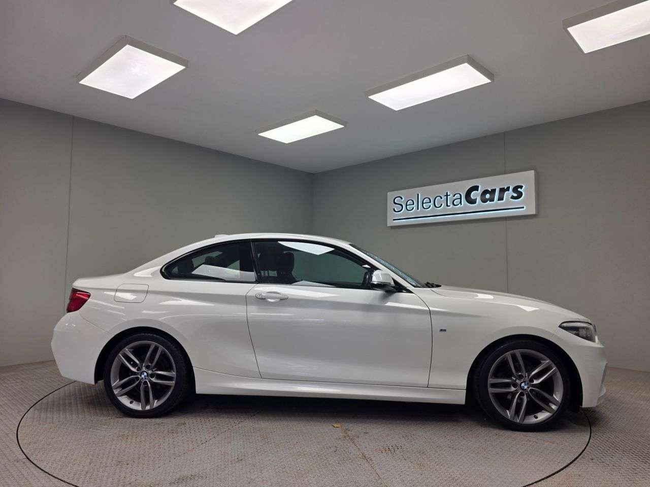 2018 BMW 2 SERIES 2018 BMW 2 SERIES