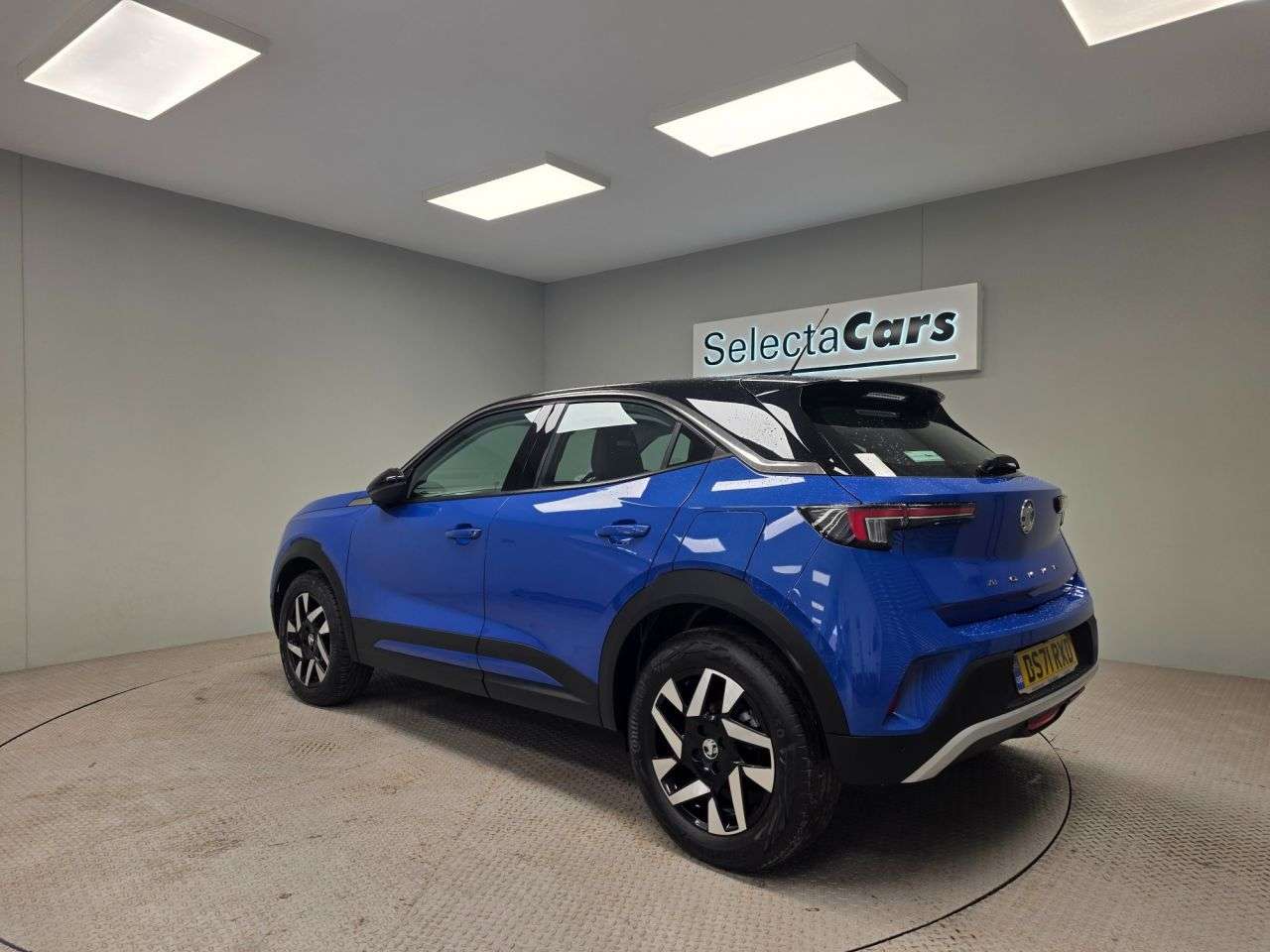 A 2022 VAUXHALL MOKKA 1.2 Turbo Elite Premium SUV 5dr Petrol Auto Euro 6 (s/s) (130 ps) A 2022 VAUXHALL MOKKA 1.2 Turbo Elite Premium SUV 5dr Petrol Auto Euro 6 (s/s) (130 ps)