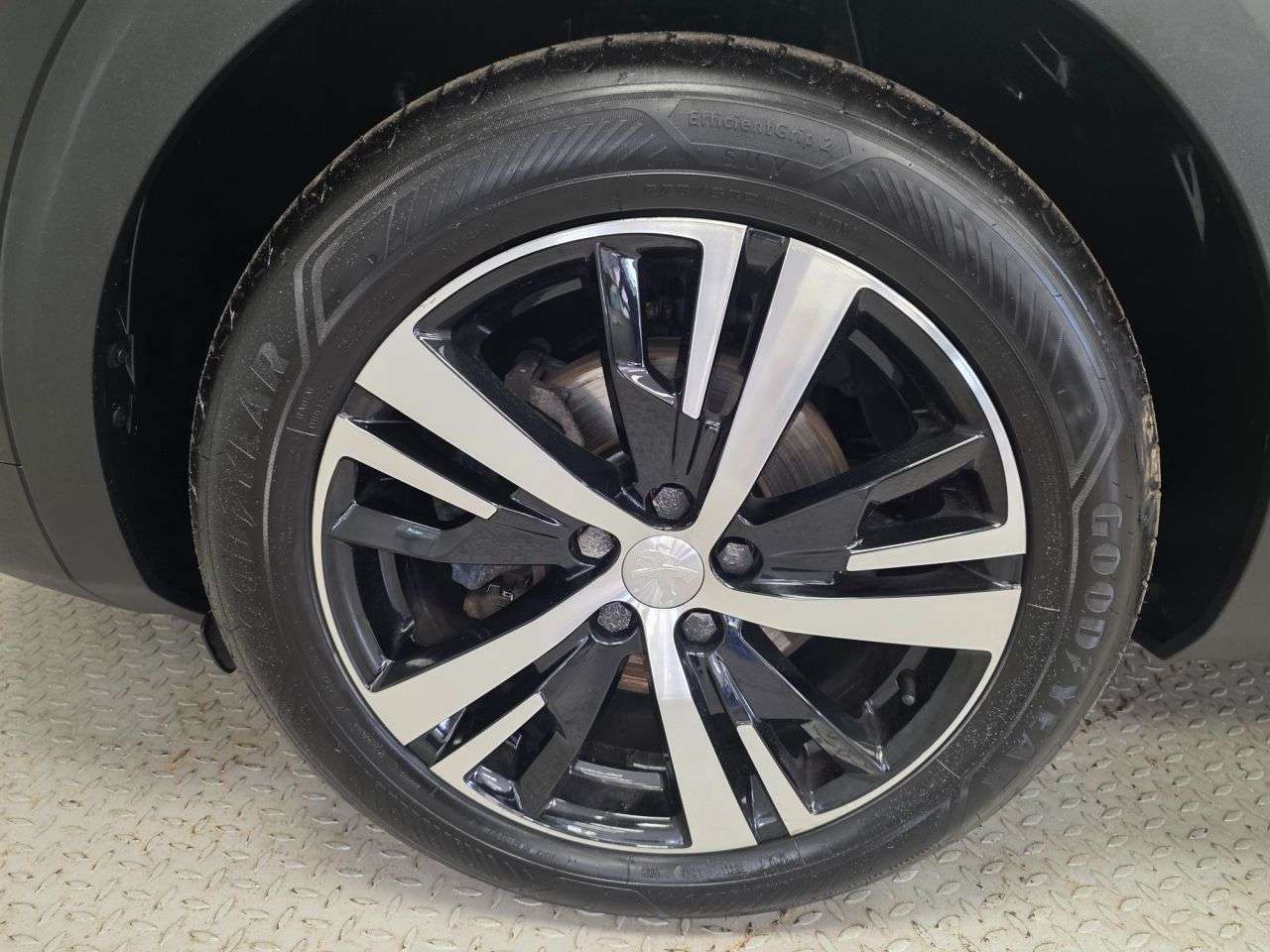 2023 PEUGEOT 5008 2023 PEUGEOT 5008