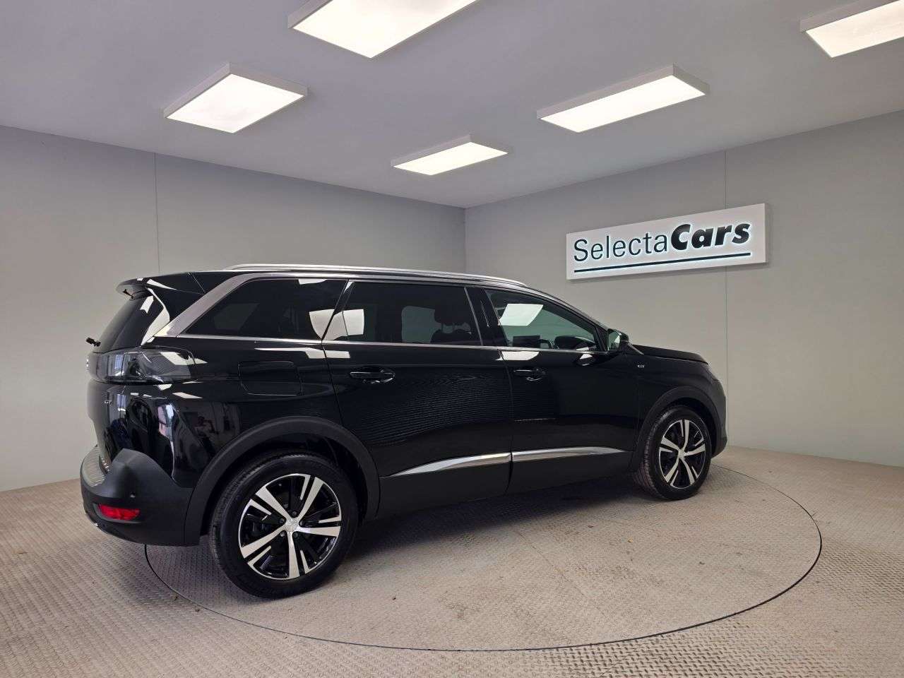 2023 PEUGEOT 5008 2023 PEUGEOT 5008