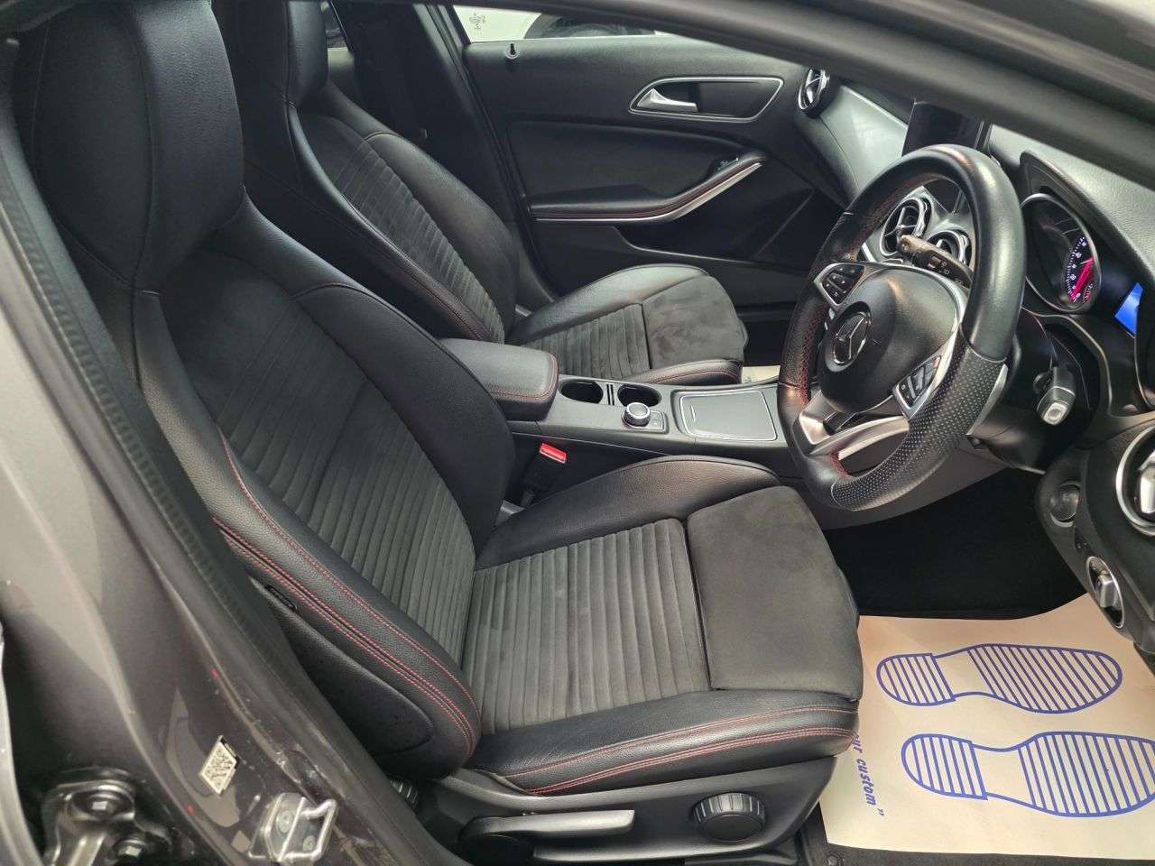 2019 MERCEDES-BENZ 180 2019 MERCEDES-BENZ 180