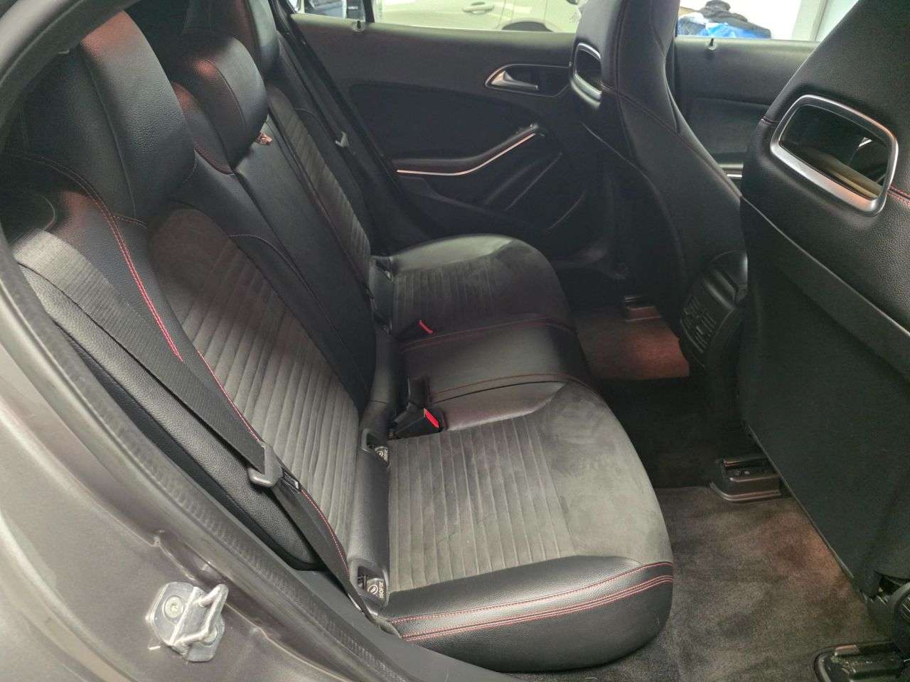2019 MERCEDES-BENZ 180 2019 MERCEDES-BENZ 180