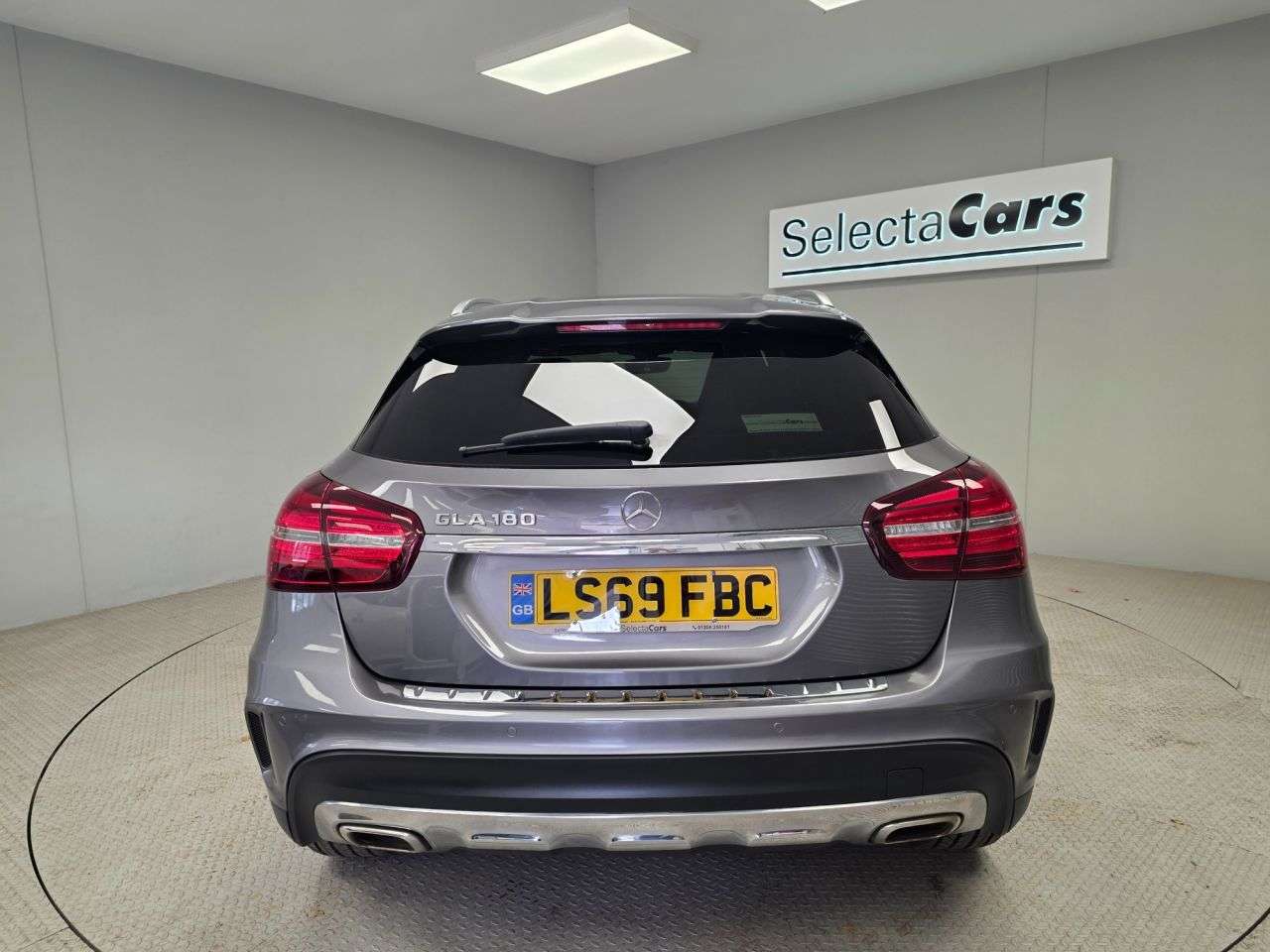 2019 MERCEDES-BENZ 180 2019 MERCEDES-BENZ 180