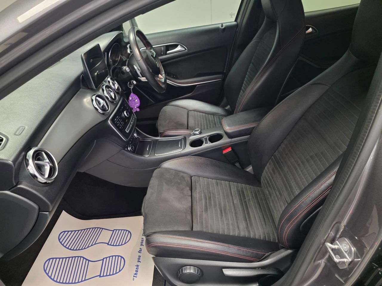 2019 MERCEDES-BENZ 180 2019 MERCEDES-BENZ 180