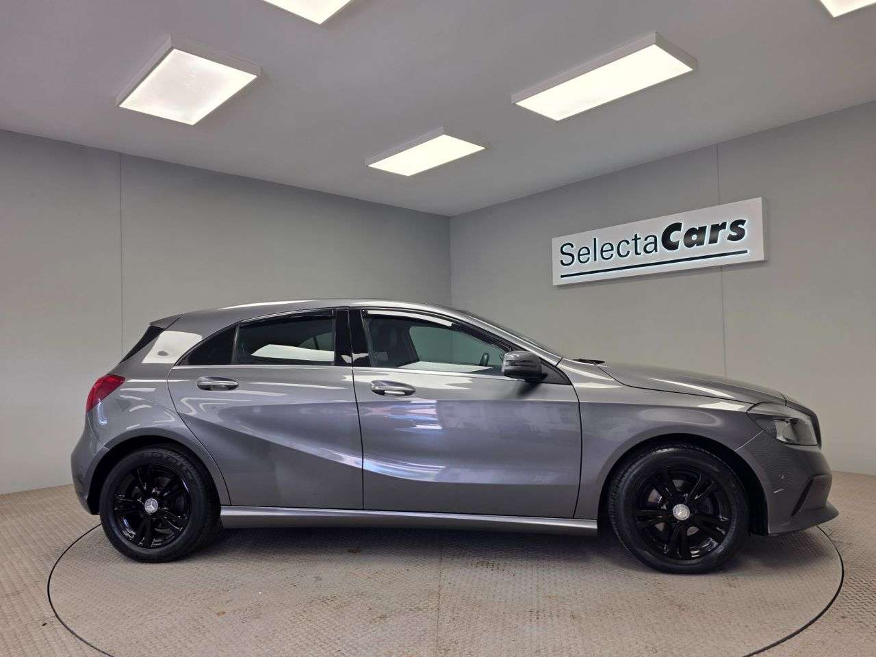 2015 MERCEDES-BENZ A CLASS 2015 MERCEDES-BENZ A CLASS