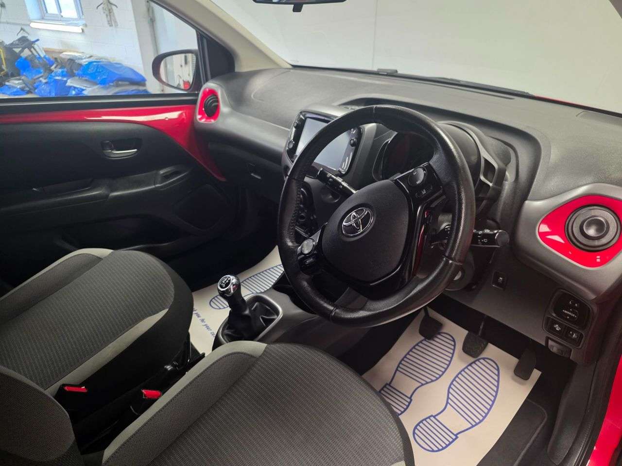 2021 TOYOTA AYGO 2021 TOYOTA AYGO