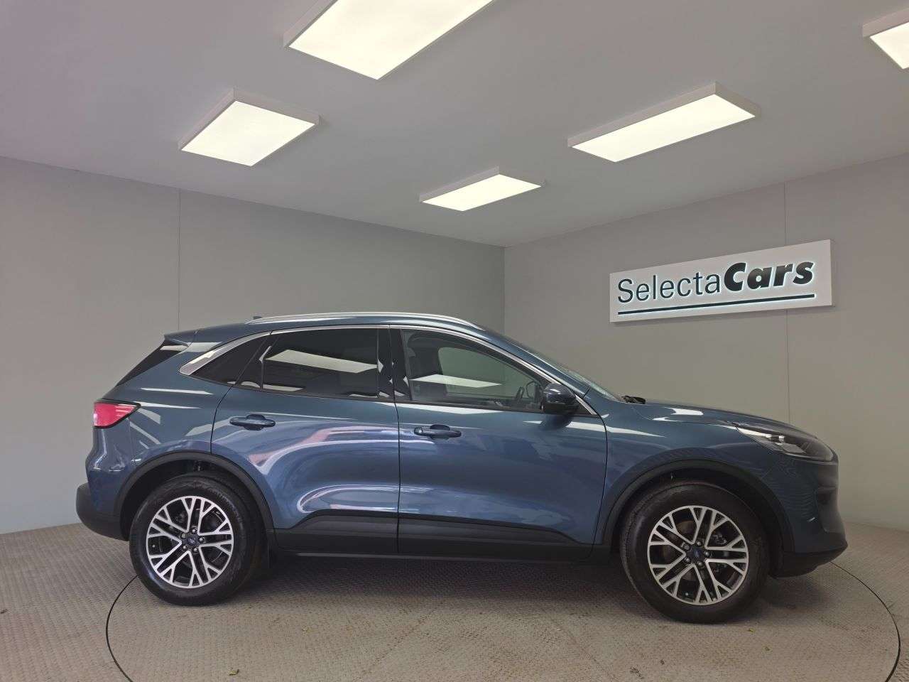 2023 FORD KUGA 2023 FORD KUGA