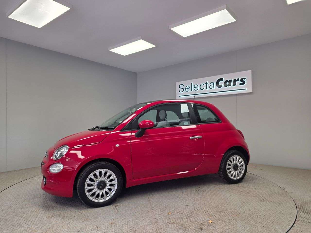 2020 FIAT 500 2020 FIAT 500