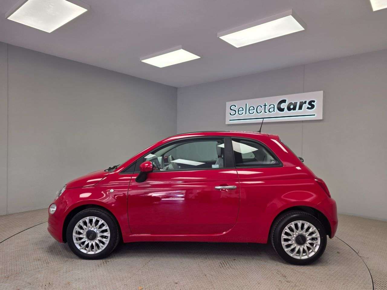 2020 FIAT 500 2020 FIAT 500