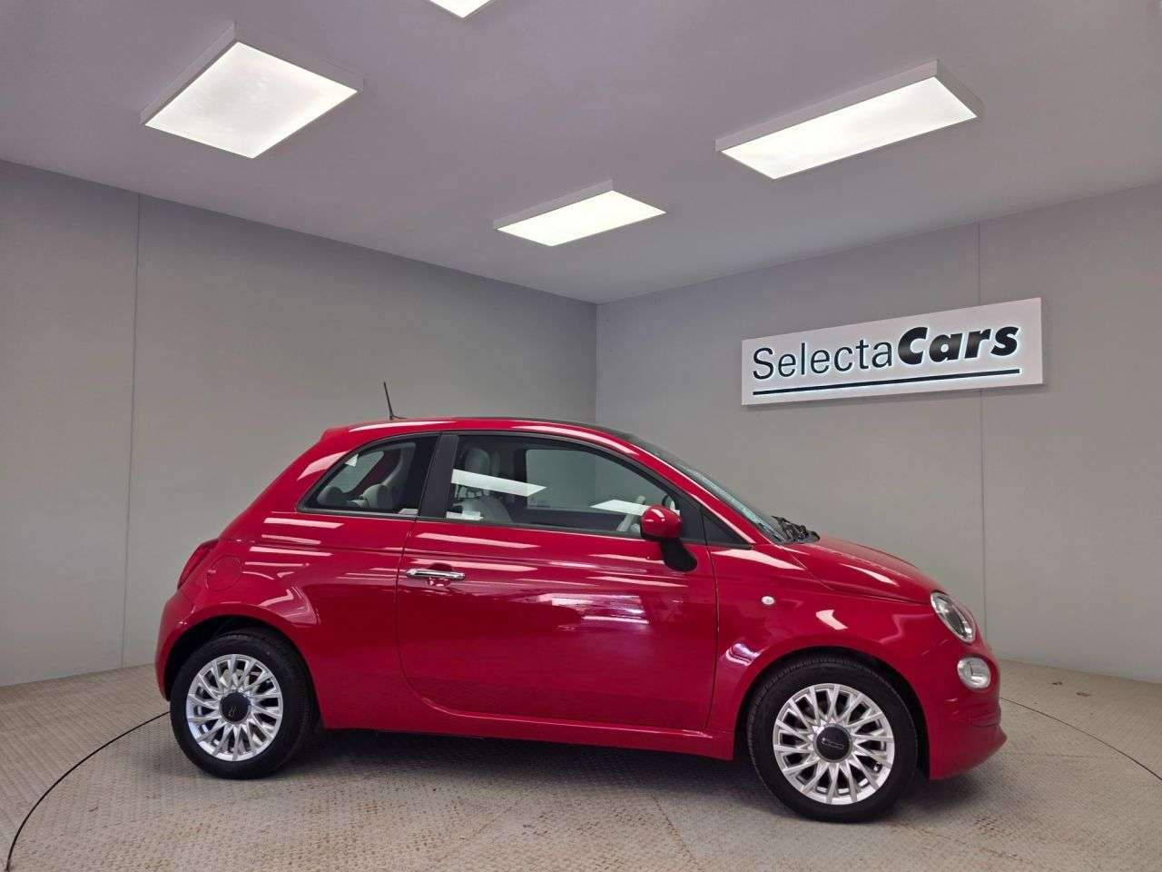 2020 FIAT 500 2020 FIAT 500