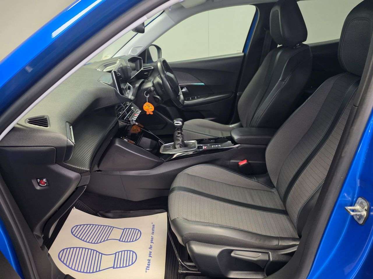 2021 PEUGEOT 2008 2021 PEUGEOT 2008