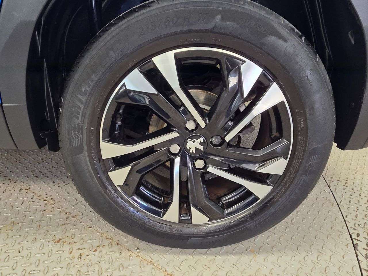 2021 PEUGEOT 2008 2021 PEUGEOT 2008