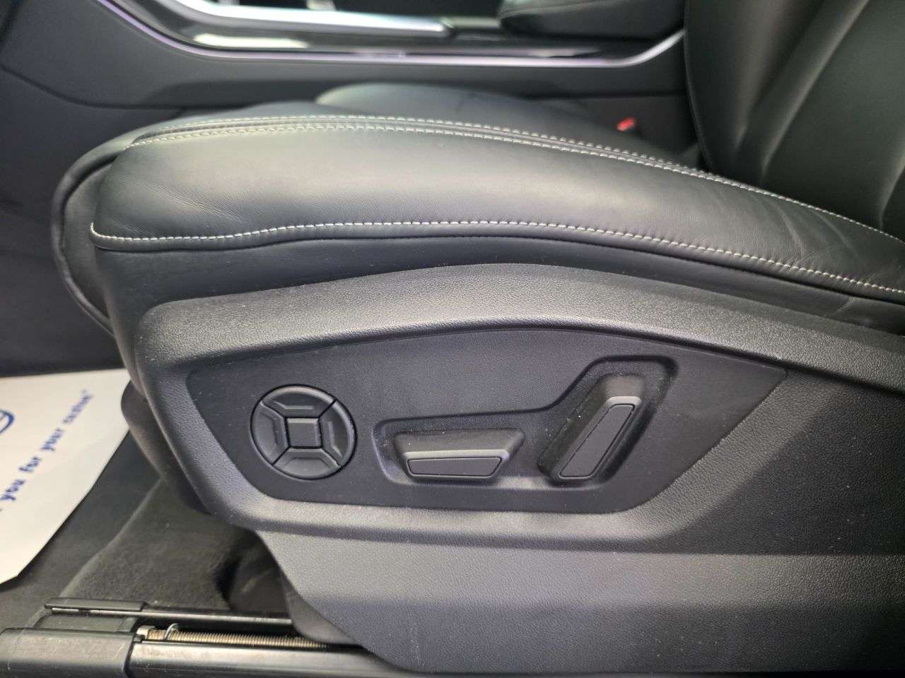 2022 AUDI Q8 2022 AUDI Q8