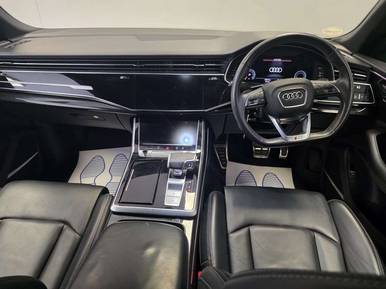 2022 AUDI Q8 2022 AUDI Q8