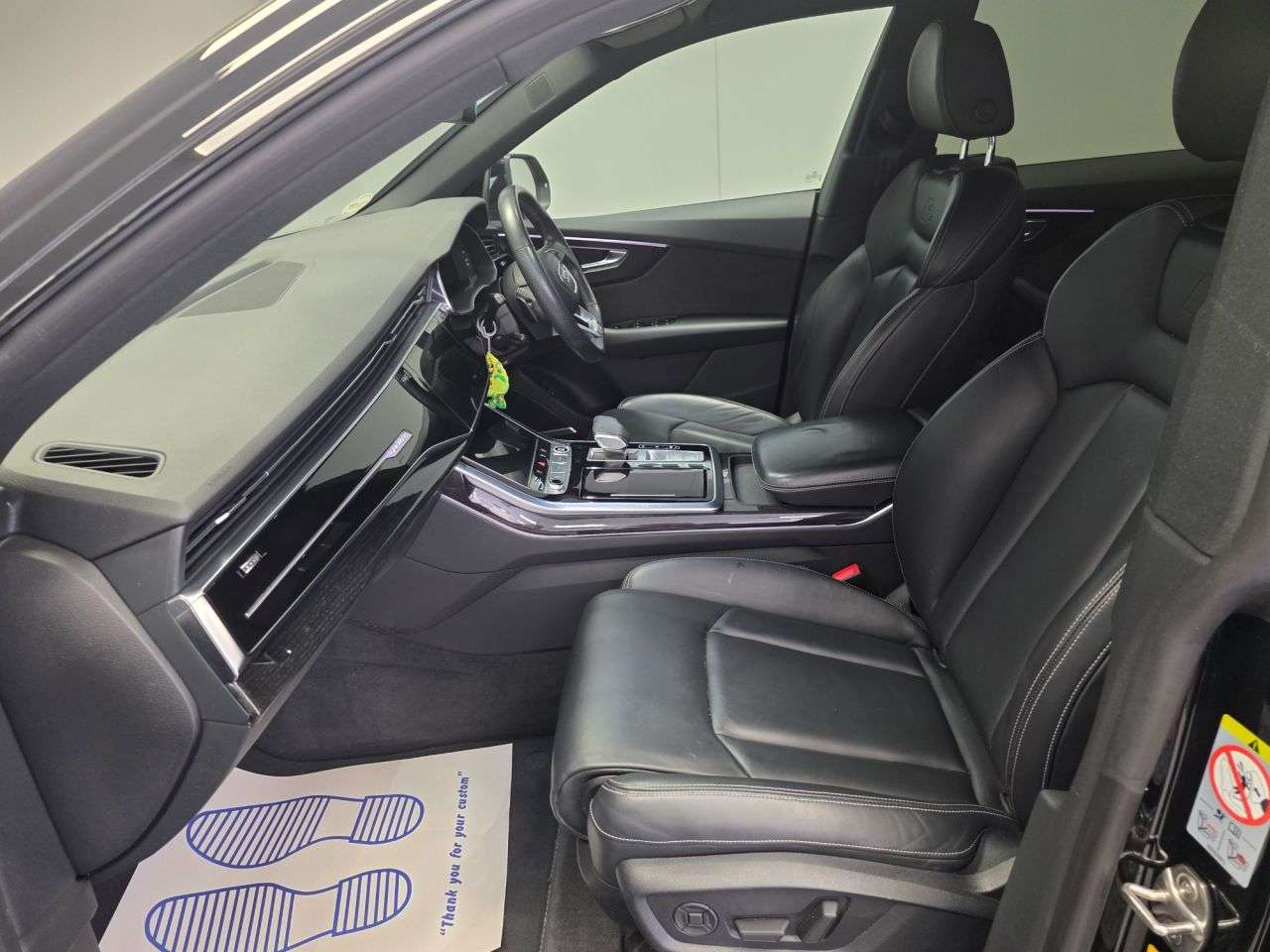 2022 AUDI Q8 2022 AUDI Q8