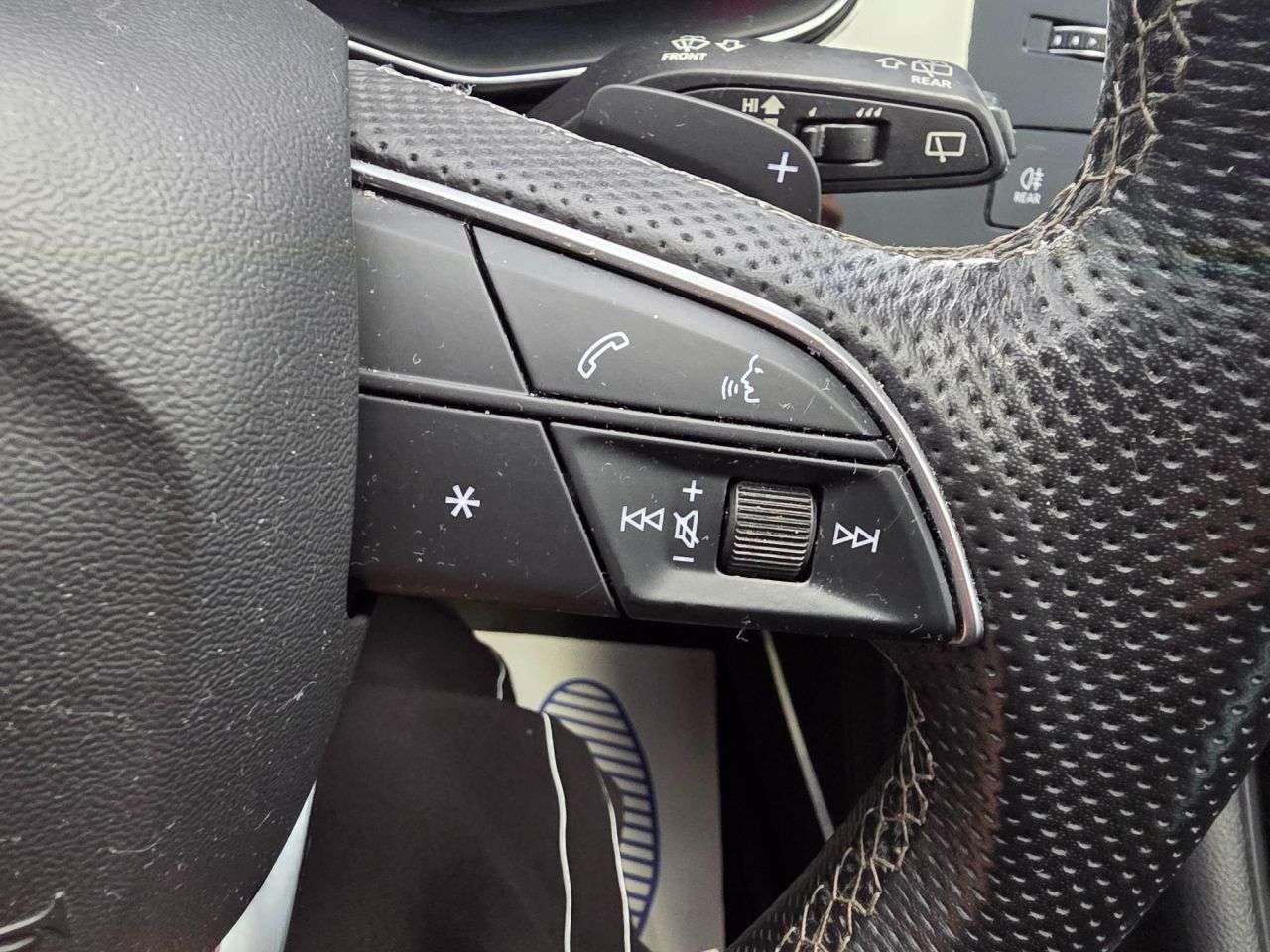 2022 AUDI Q8 2022 AUDI Q8