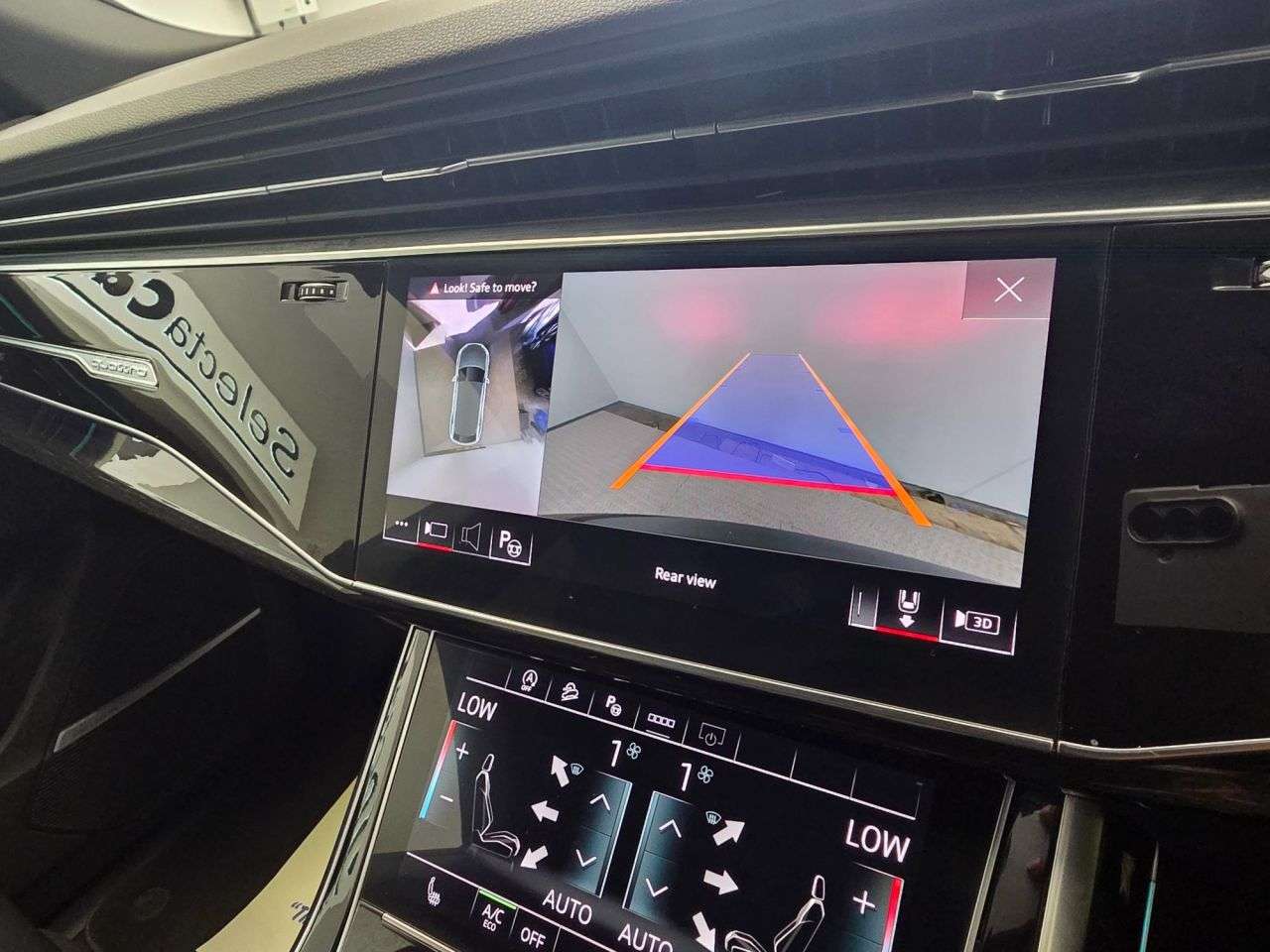2022 AUDI Q8 2022 AUDI Q8