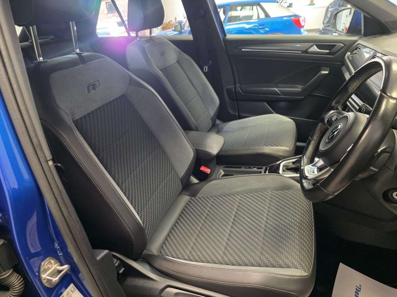 2020 VOLKSWAGEN T-ROC 2020 VOLKSWAGEN T-ROC