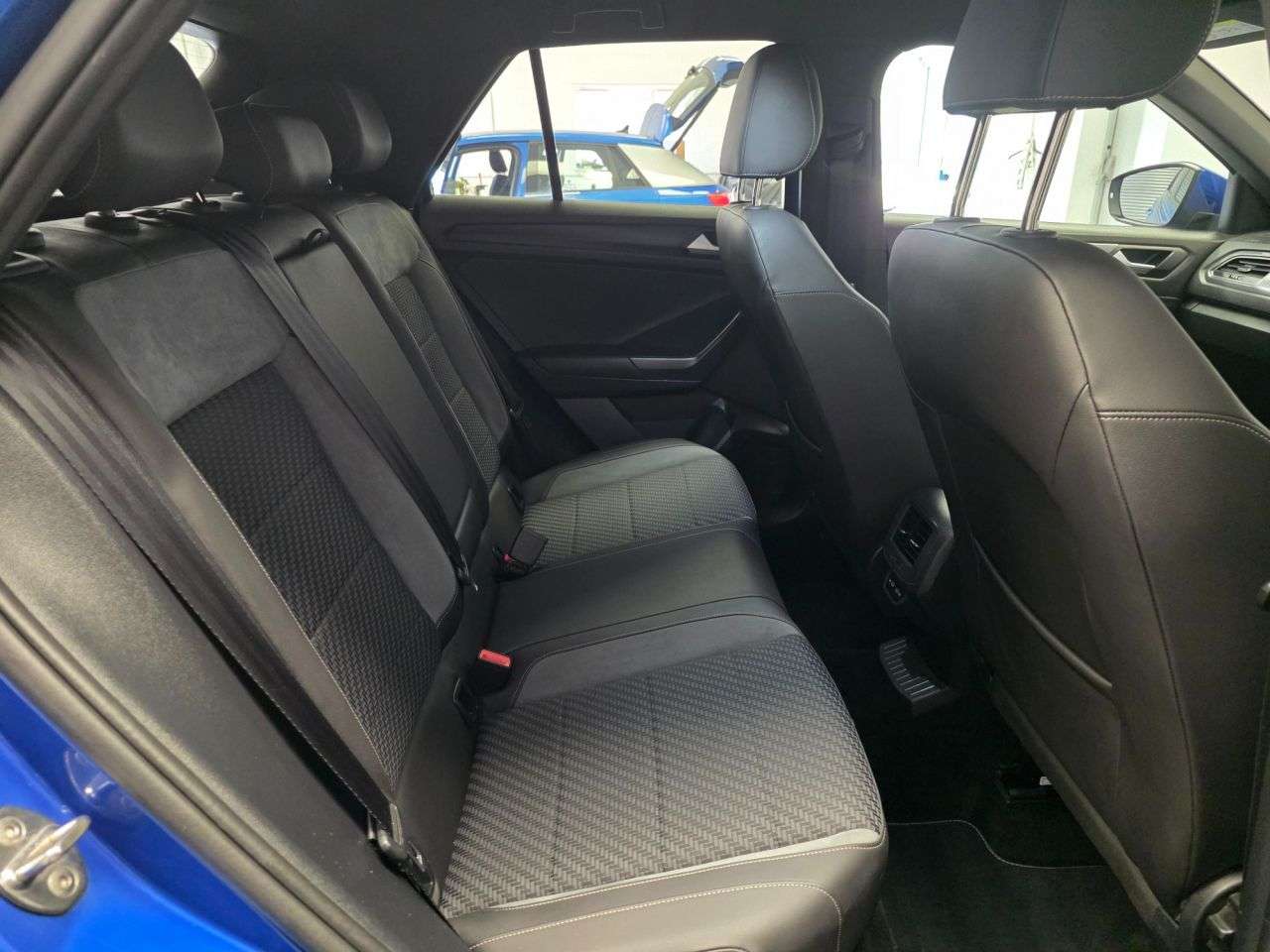 2020 VOLKSWAGEN T-ROC 2020 VOLKSWAGEN T-ROC