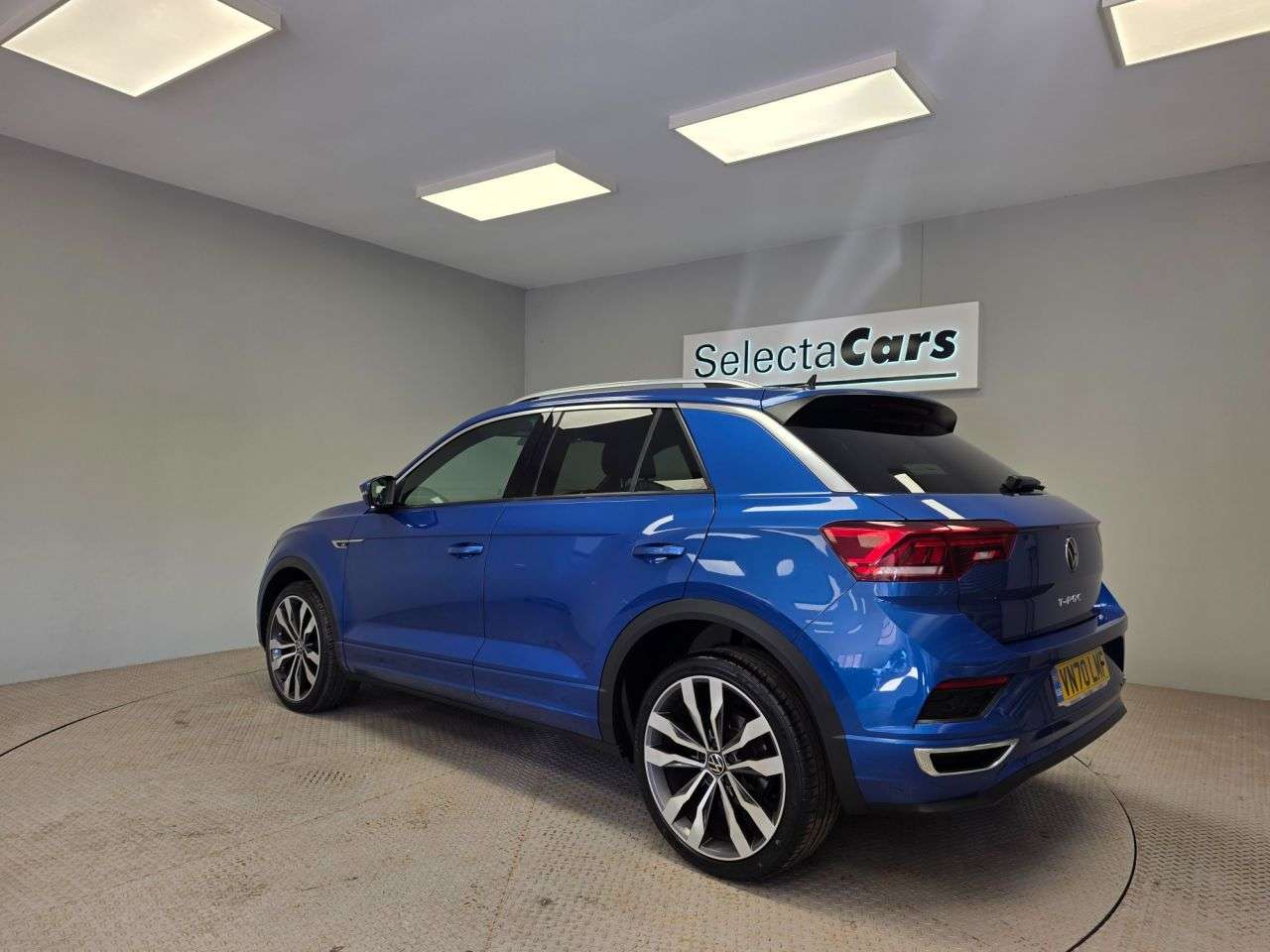2020 VOLKSWAGEN T-ROC 2020 VOLKSWAGEN T-ROC