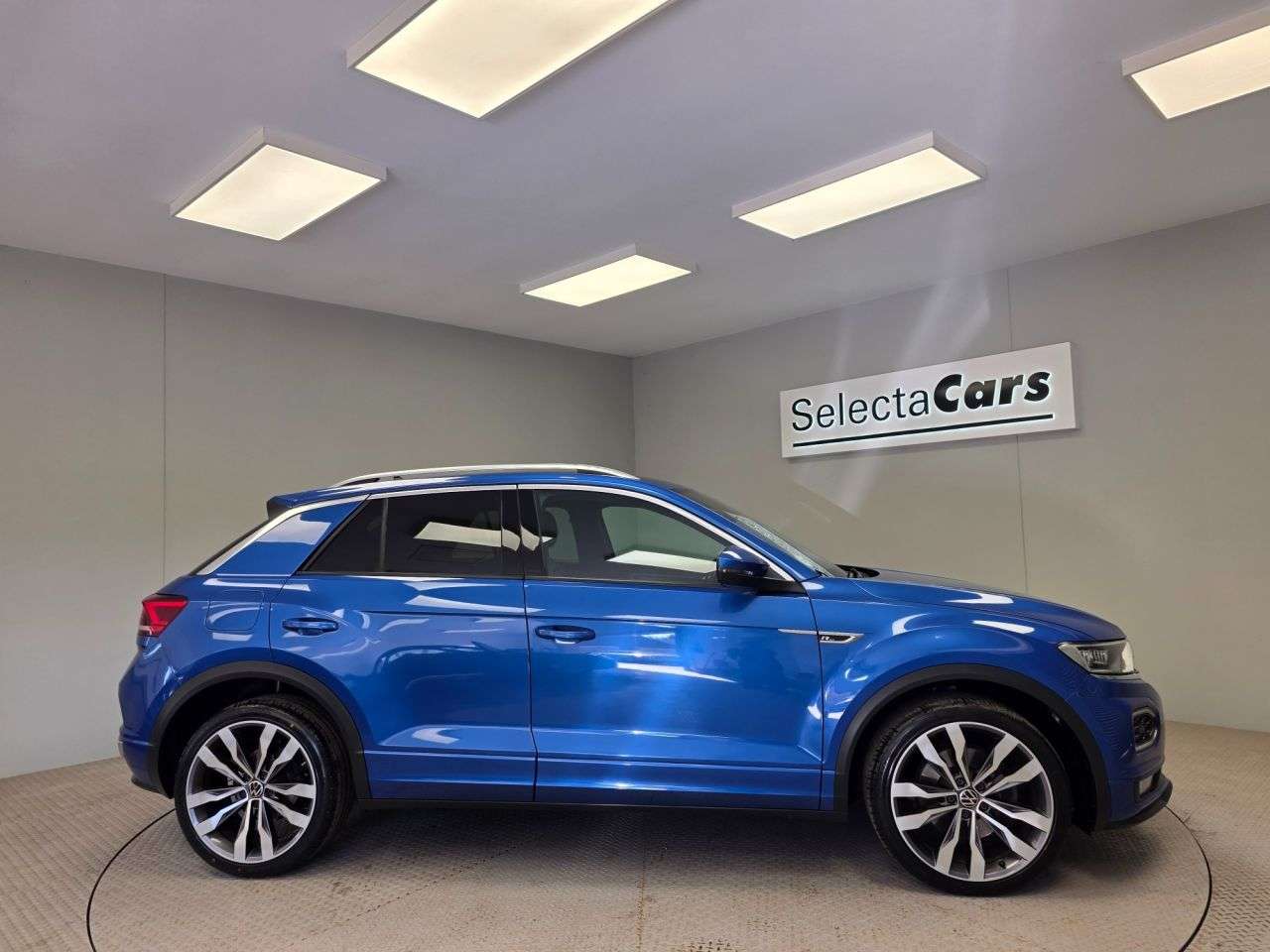 2020 VOLKSWAGEN T-ROC 2020 VOLKSWAGEN T-ROC