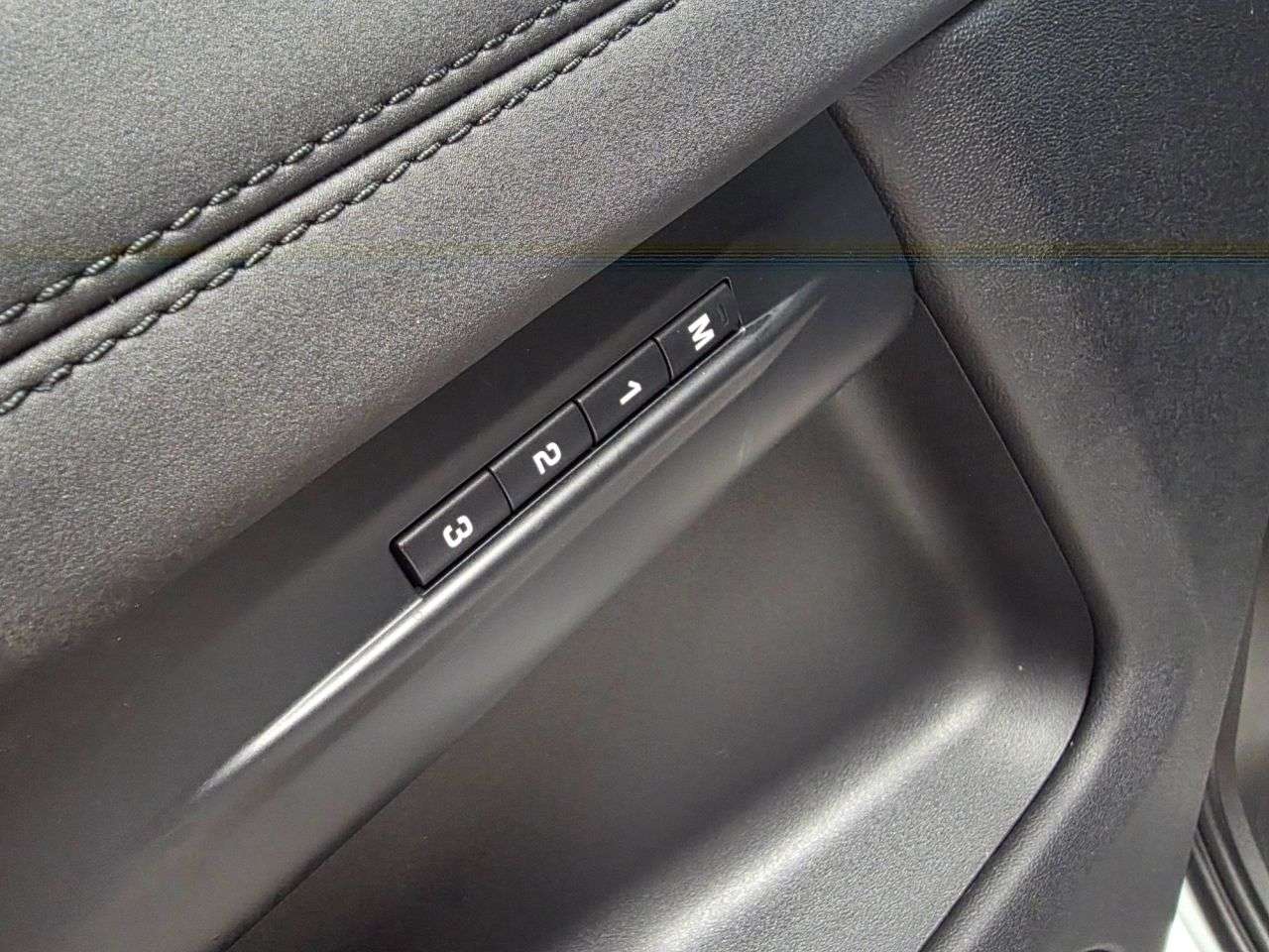 2019 LAND ROVER RANGE ROVER EVOQUE 2019 LAND ROVER RANGE ROVER EVOQUE