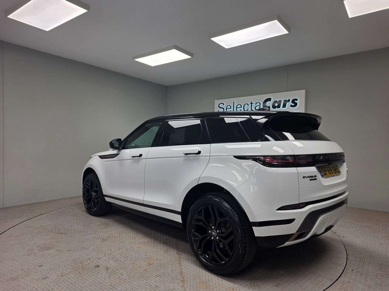 2019 LAND ROVER RANGE ROVER EVOQUE 2019 LAND ROVER RANGE ROVER EVOQUE