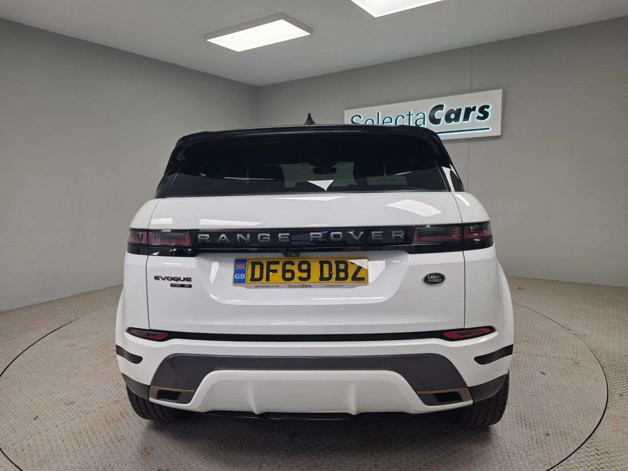 2019 LAND ROVER RANGE ROVER EVOQUE 2019 LAND ROVER RANGE ROVER EVOQUE