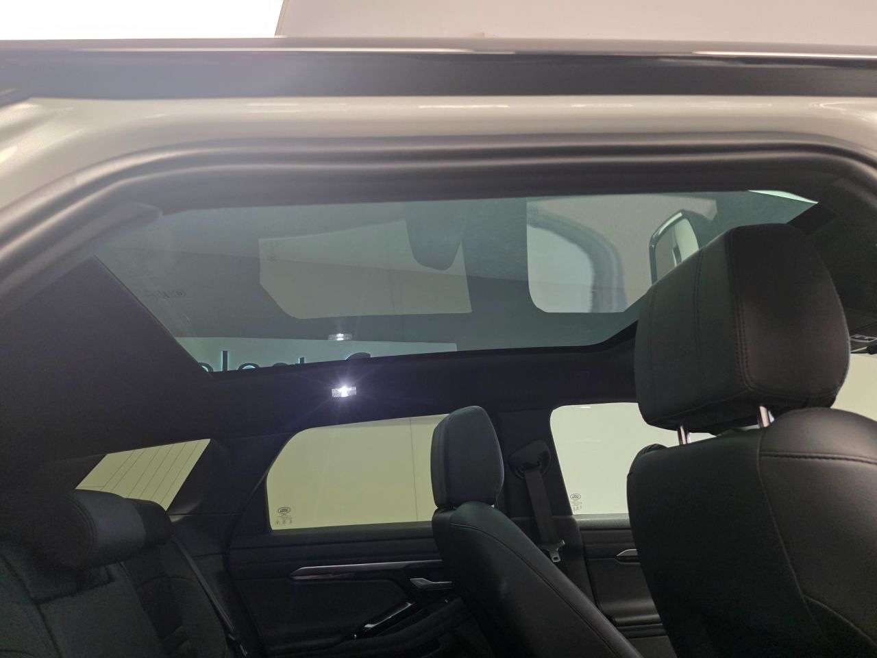 2019 LAND ROVER RANGE ROVER EVOQUE 2019 LAND ROVER RANGE ROVER EVOQUE