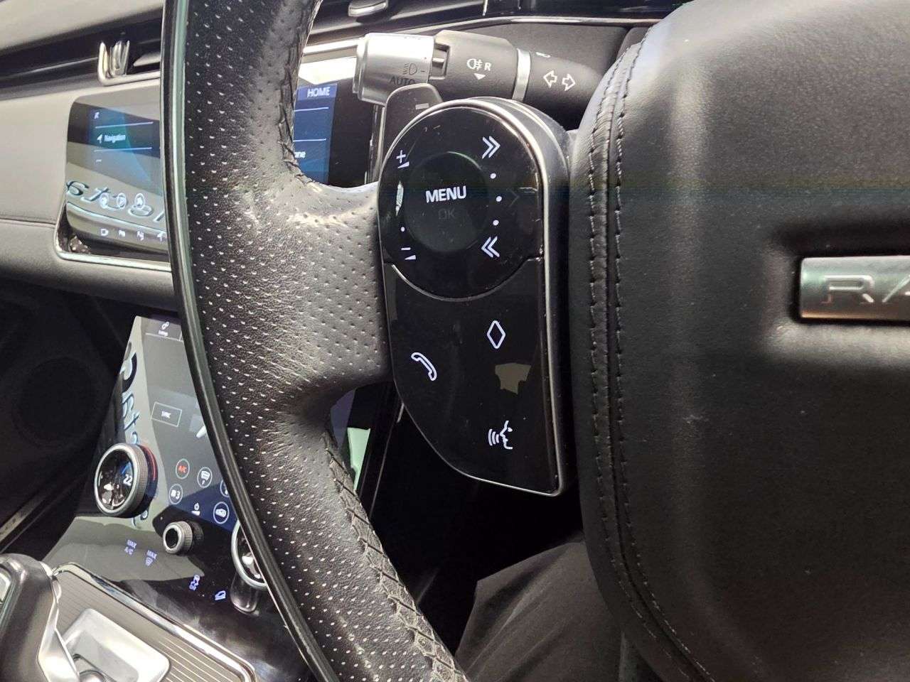 2019 LAND ROVER RANGE ROVER EVOQUE 2019 LAND ROVER RANGE ROVER EVOQUE