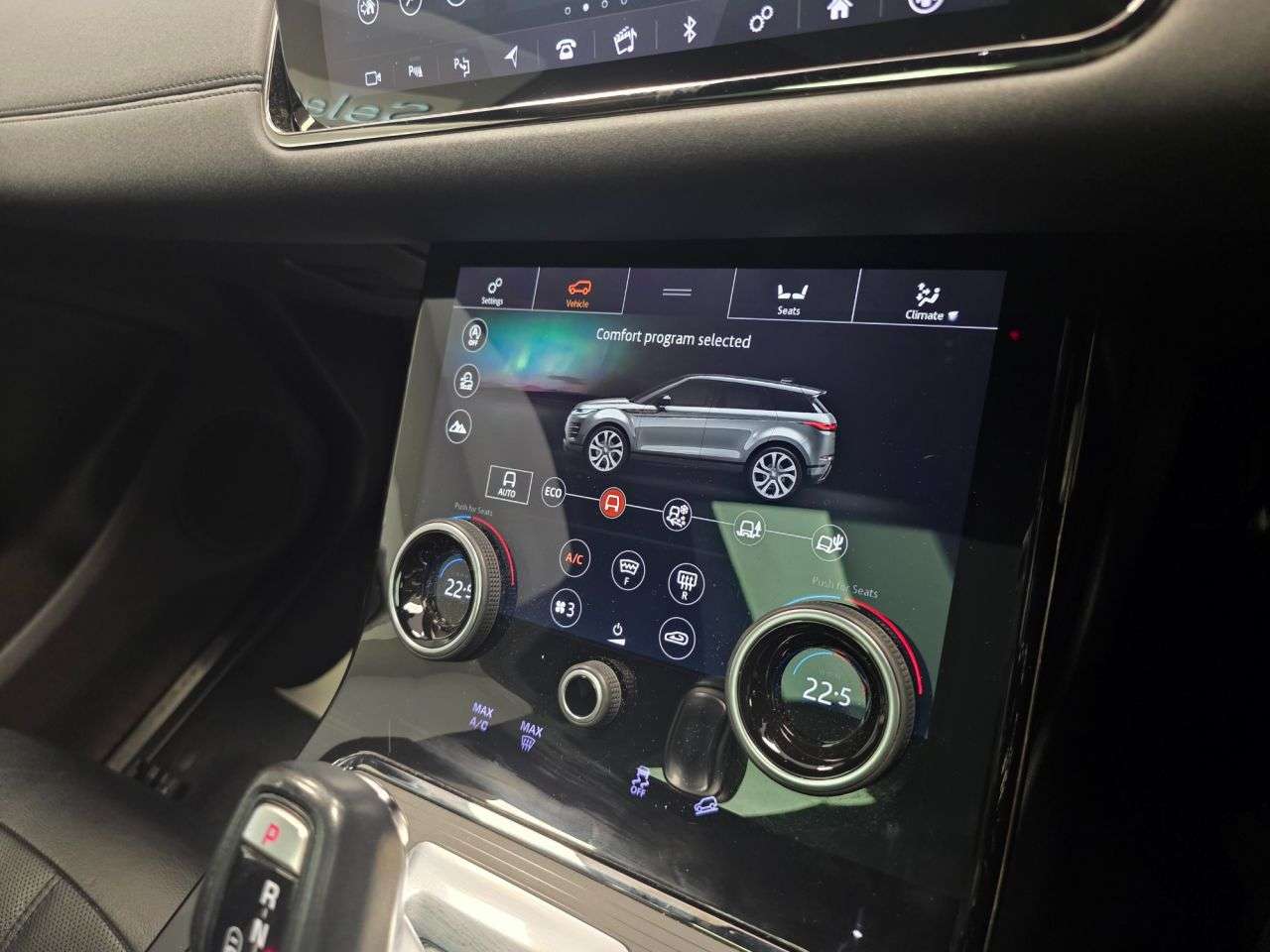 2019 LAND ROVER RANGE ROVER EVOQUE 2019 LAND ROVER RANGE ROVER EVOQUE