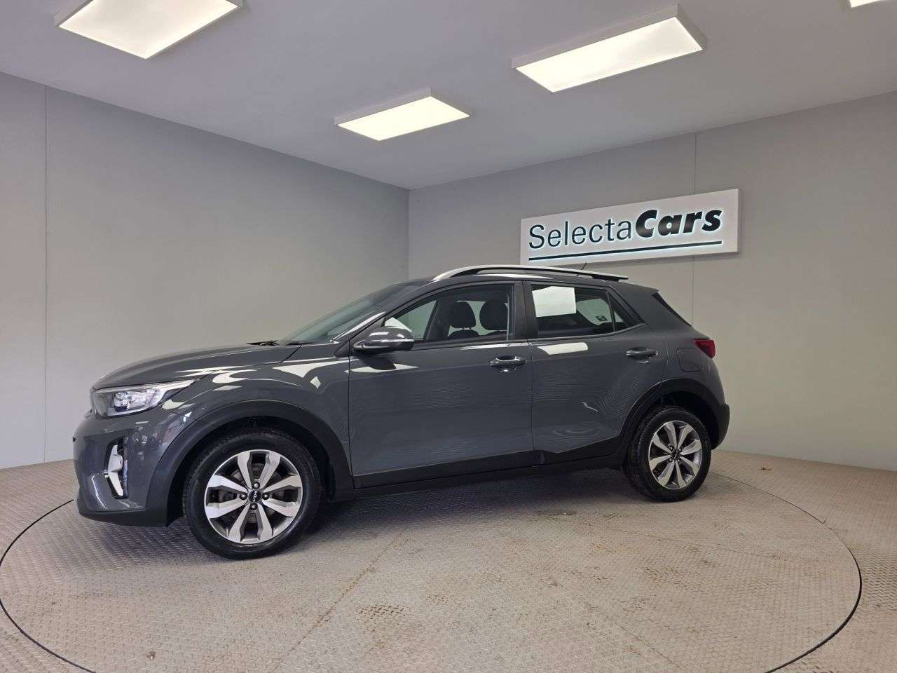 2023 KIA STONIC 2023 KIA STONIC