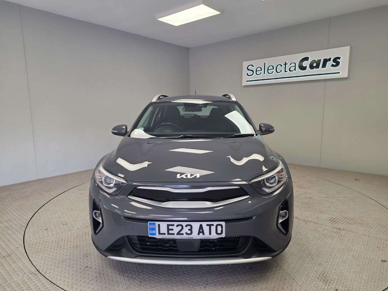 2023 KIA STONIC 2023 KIA STONIC
