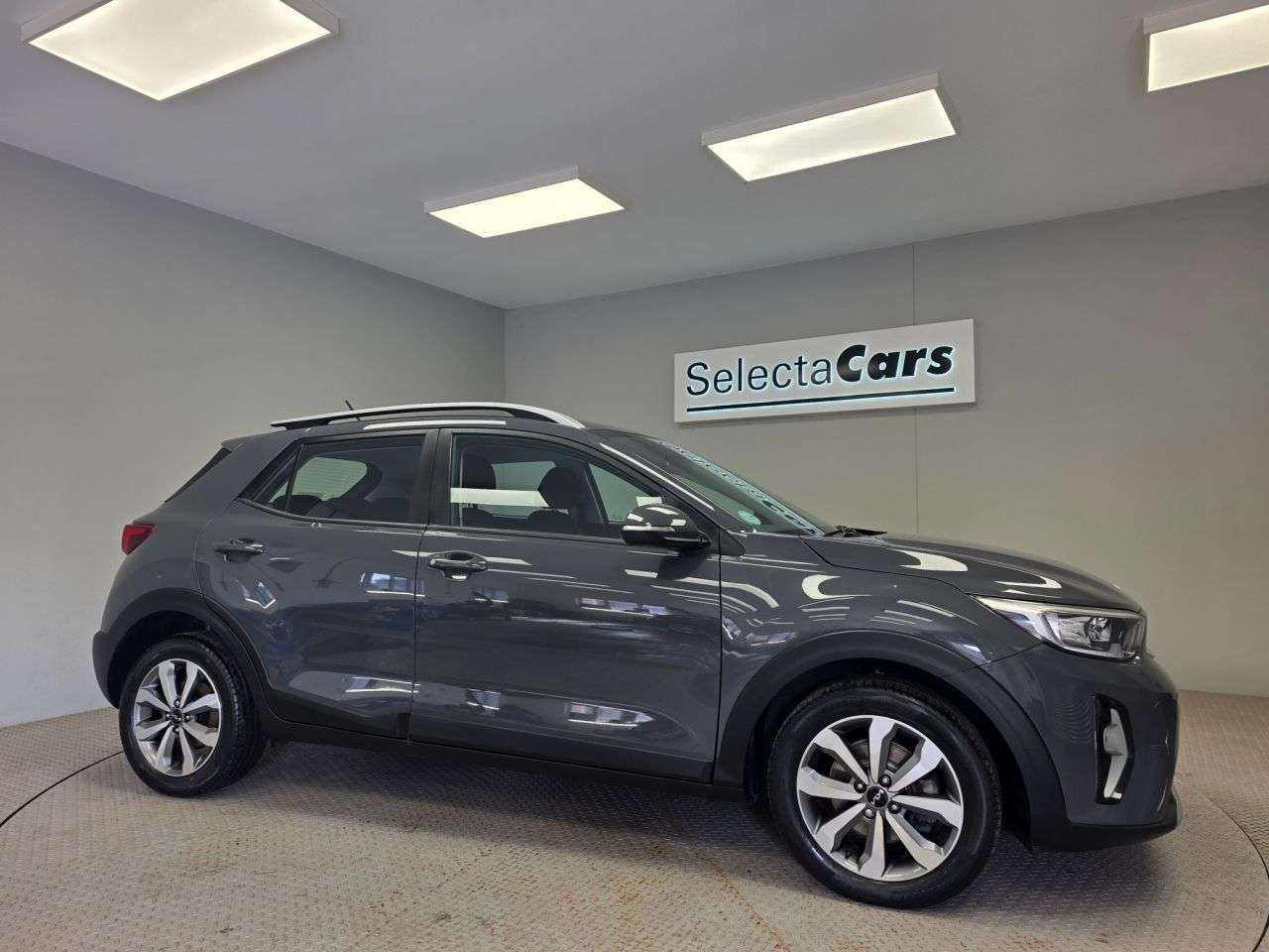 2023 KIA STONIC 2023 KIA STONIC
