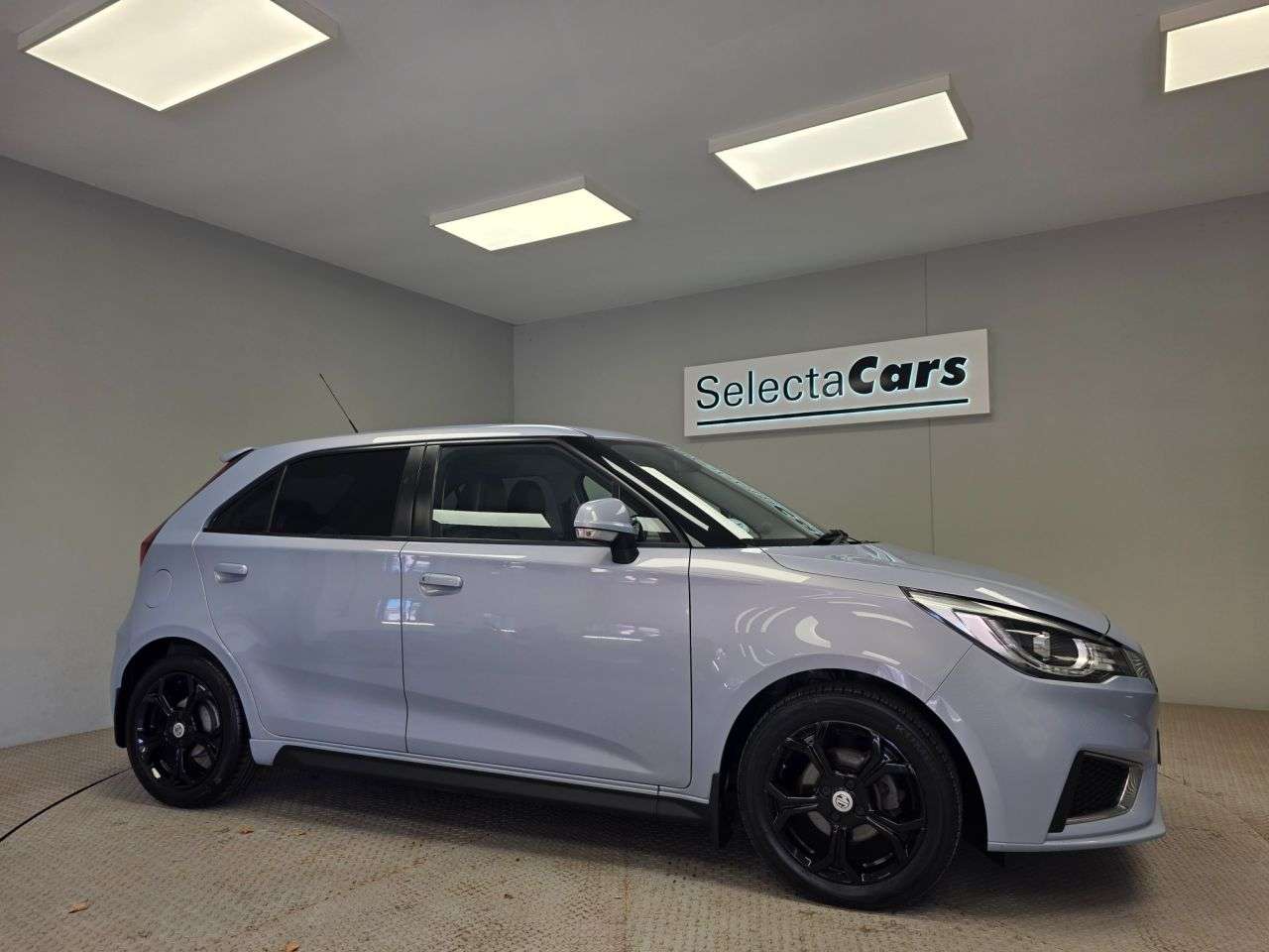A 2021 MG MG3 1.5 VTi-TECH Exclusive Nav Hatchback 5dr Petrol Manual Euro 6 (s/s) (106 ps A 2021 MG MG3 1.5 VTi-TECH Exclusive Nav Hatchback 5dr Petrol Manual Euro 6 (s/s) (106 ps