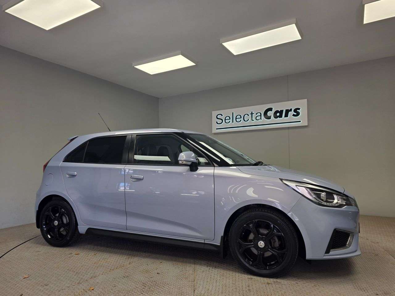 A 2021 MG MG3 1.5 VTi-TECH Exclusive Nav Hatchback 5dr Petrol Manual Euro 6 (s/s) (106 ps A 2021 MG MG3 1.5 VTi-TECH Exclusive Nav Hatchback 5dr Petrol Manual Euro 6 (s/s) (106 ps