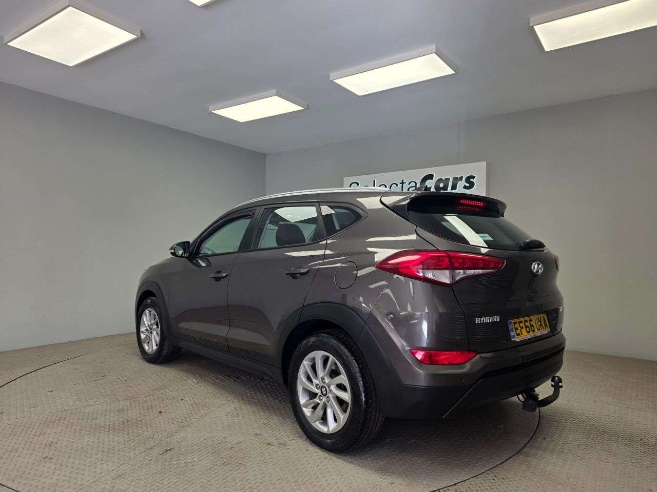 A 2016 HYUNDAI TUCSON 1.7 CRDi Blue Drive SE SUV 5dr Diesel DCT Euro 6 (s/s) (141 ps) A 2016 HYUNDAI TUCSON 1.7 CRDi Blue Drive SE SUV 5dr Diesel DCT Euro 6 (s/s) (141 ps)