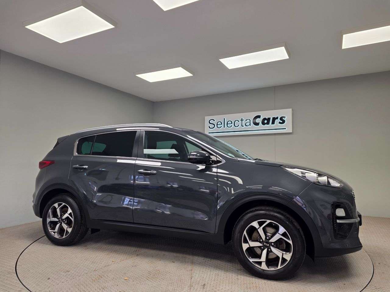 A 2018 KIA SPORTAGE 1.6 GDi 2 SUV 5dr Petrol Manual Euro 6 (s/s) (130 bhp) A 2018 KIA SPORTAGE 1.6 GDi 2 SUV 5dr Petrol Manual Euro 6 (s/s) (130 bhp)
