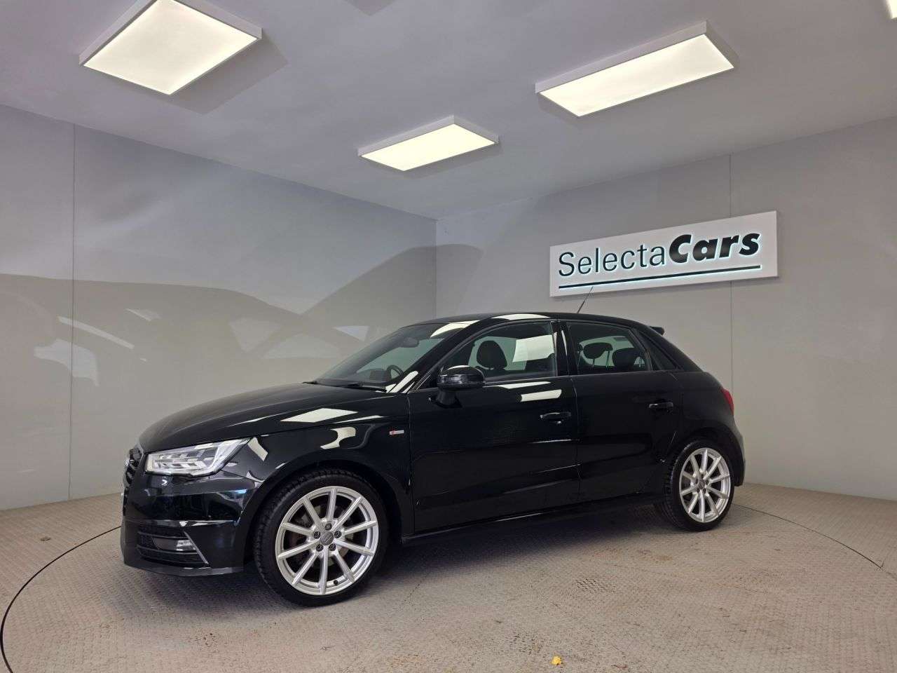 2018 AUDI A1 2018 AUDI A1