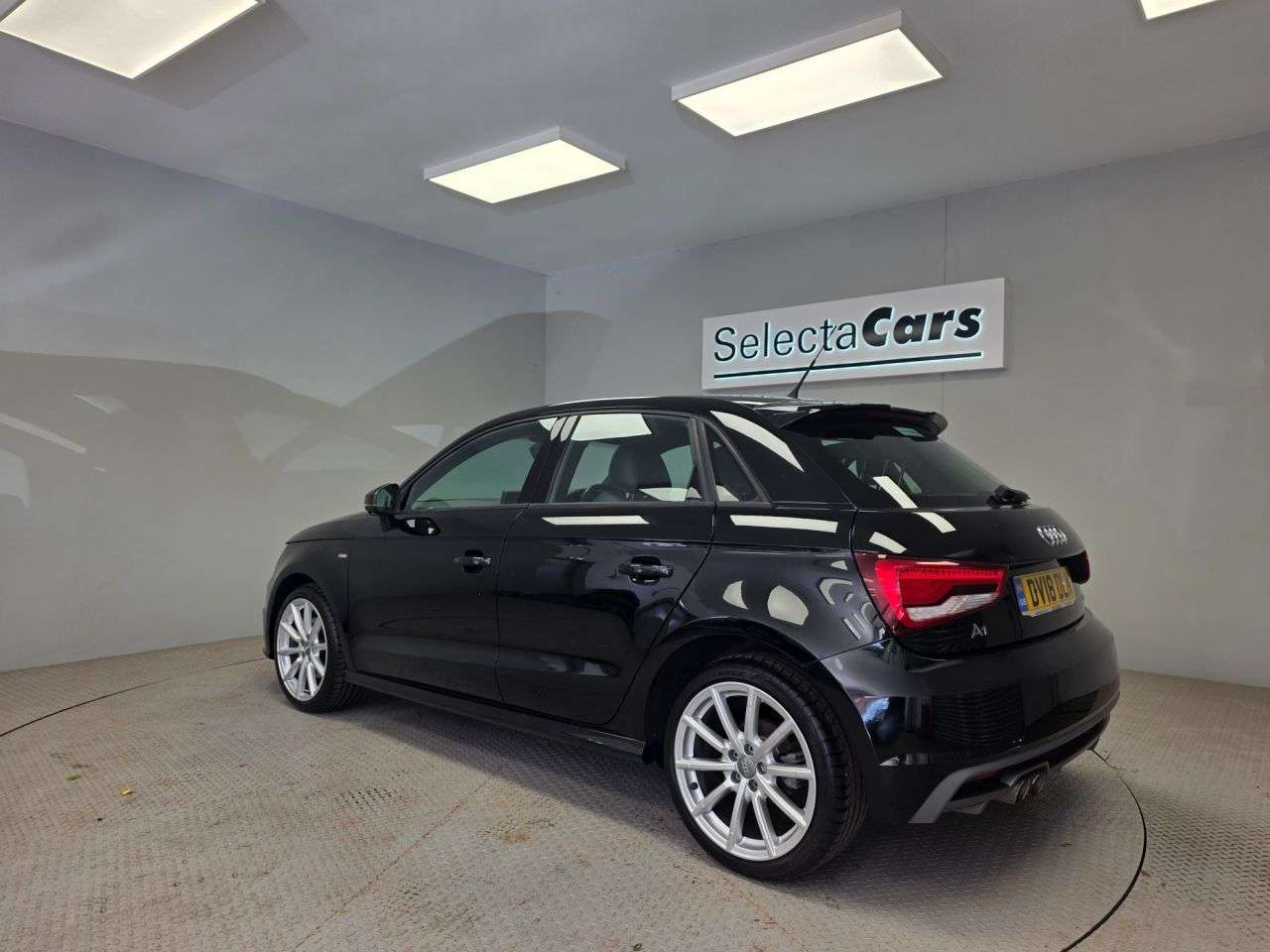2018 AUDI A1 2018 AUDI A1