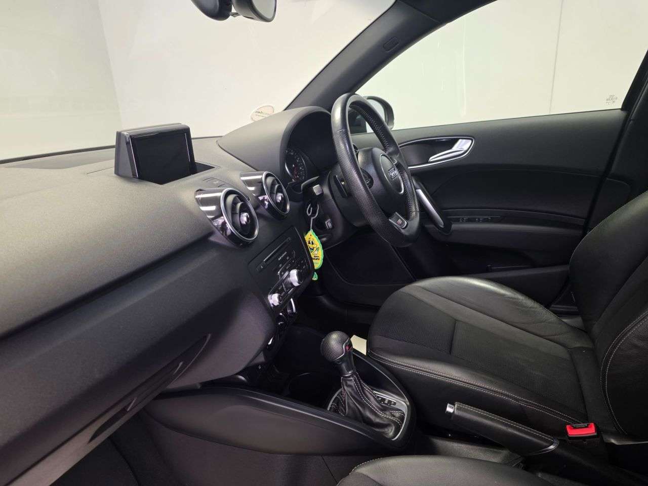 2018 AUDI A1 2018 AUDI A1