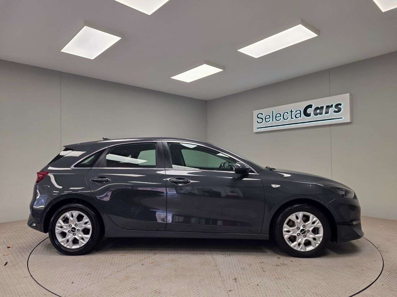 2022 KIA CEED 2022 KIA CEED