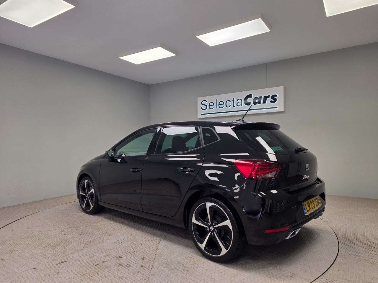 A 2023 SEAT IBIZA 1.0 TSI FR Sport Hatchback 5dr Petrol Manual Euro 6 (s/s) (95 ps) A 2023 SEAT IBIZA 1.0 TSI FR Sport Hatchback 5dr Petrol Manual Euro 6 (s/s) (95 ps)