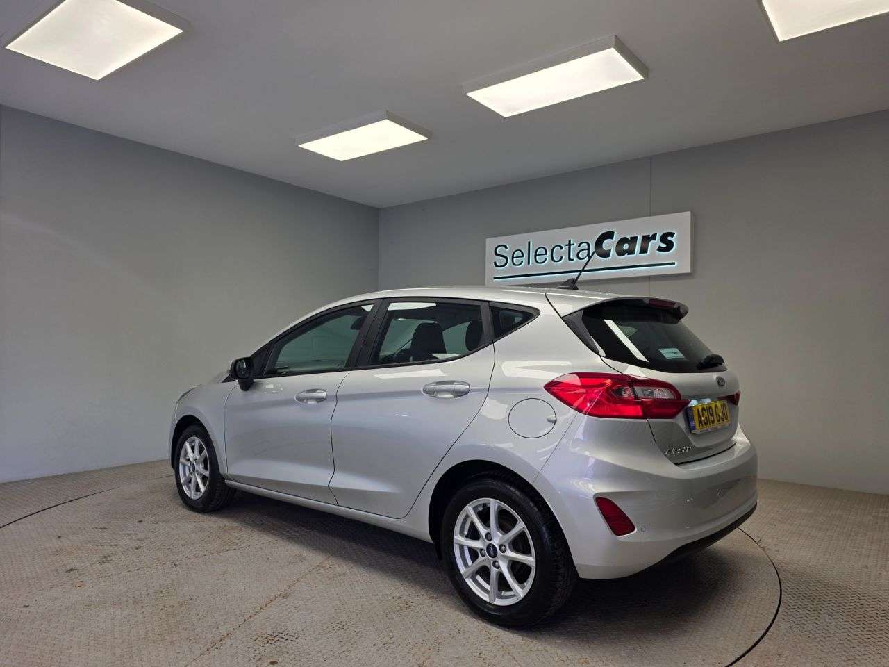 A 2019 FORD FIESTA 1.0T EcoBoost GPF Zetec Hatchback 5dr Petrol Manual Euro 6 (s/s) (100 ps) A 2019 FORD FIESTA 1.0T EcoBoost GPF Zetec Hatchback 5dr Petrol Manual Euro 6 (s/s) (100 ps)