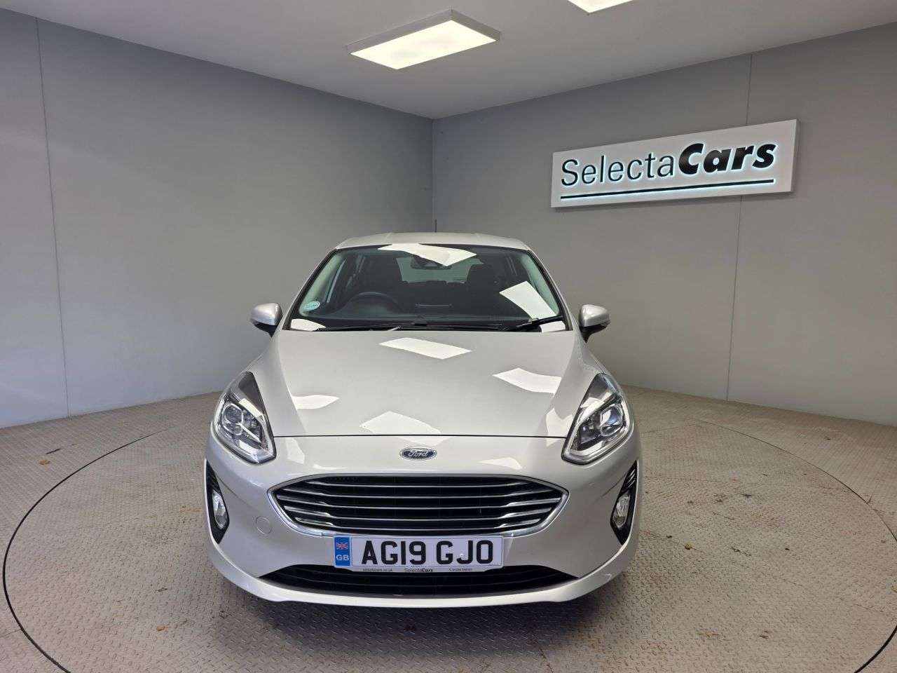 A 2019 FORD FIESTA 1.0T EcoBoost GPF Zetec Hatchback 5dr Petrol Manual Euro 6 (s/s) (100 ps) A 2019 FORD FIESTA 1.0T EcoBoost GPF Zetec Hatchback 5dr Petrol Manual Euro 6 (s/s) (100 ps)