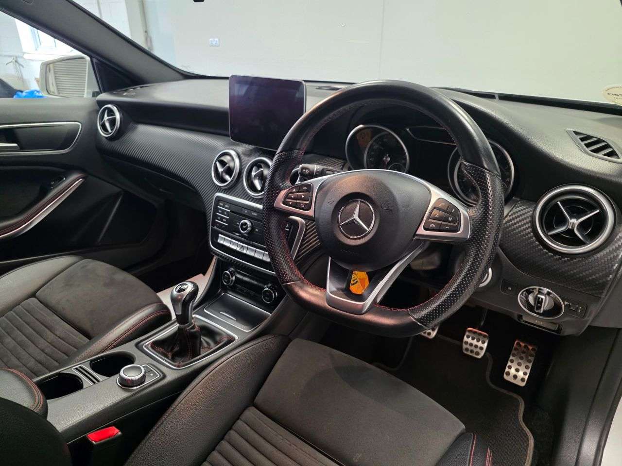 2017 MERCEDES-BENZ A CLASS 2017 MERCEDES-BENZ A CLASS
